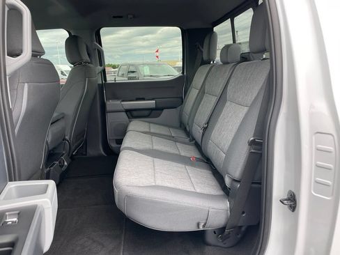 Used 2024 Ford F250 XL w/ STX Appearance Package AWD/4WD image 9