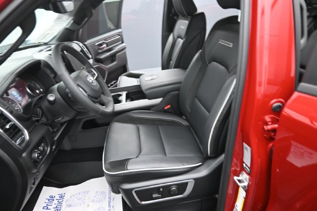 Used 2026 RAM 1500 Laramie w/ Night Edition AWD/4WD image 19