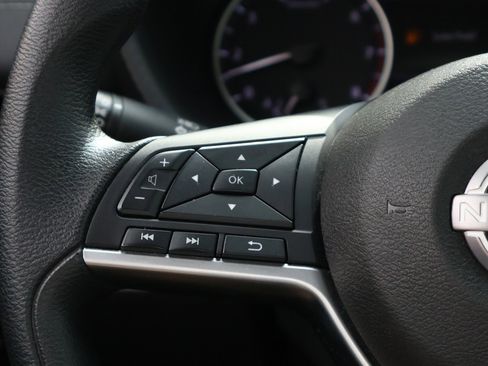 Used 2024 Nissan Sentra SV image 13