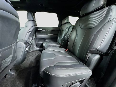 Used 2023 Hyundai Palisade Calligraphy w/ Cargo Package image 27