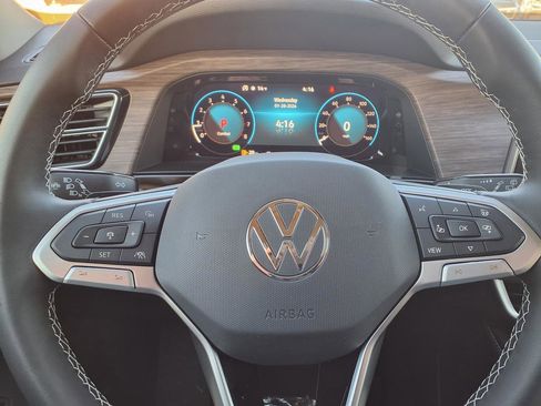 New 2026 Volkswagen Atlas SEL AWD/4WD image 25
