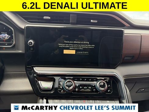 Used 2023 GMC Sierra 1500 Denali Ultimate AWD/4WD image 8