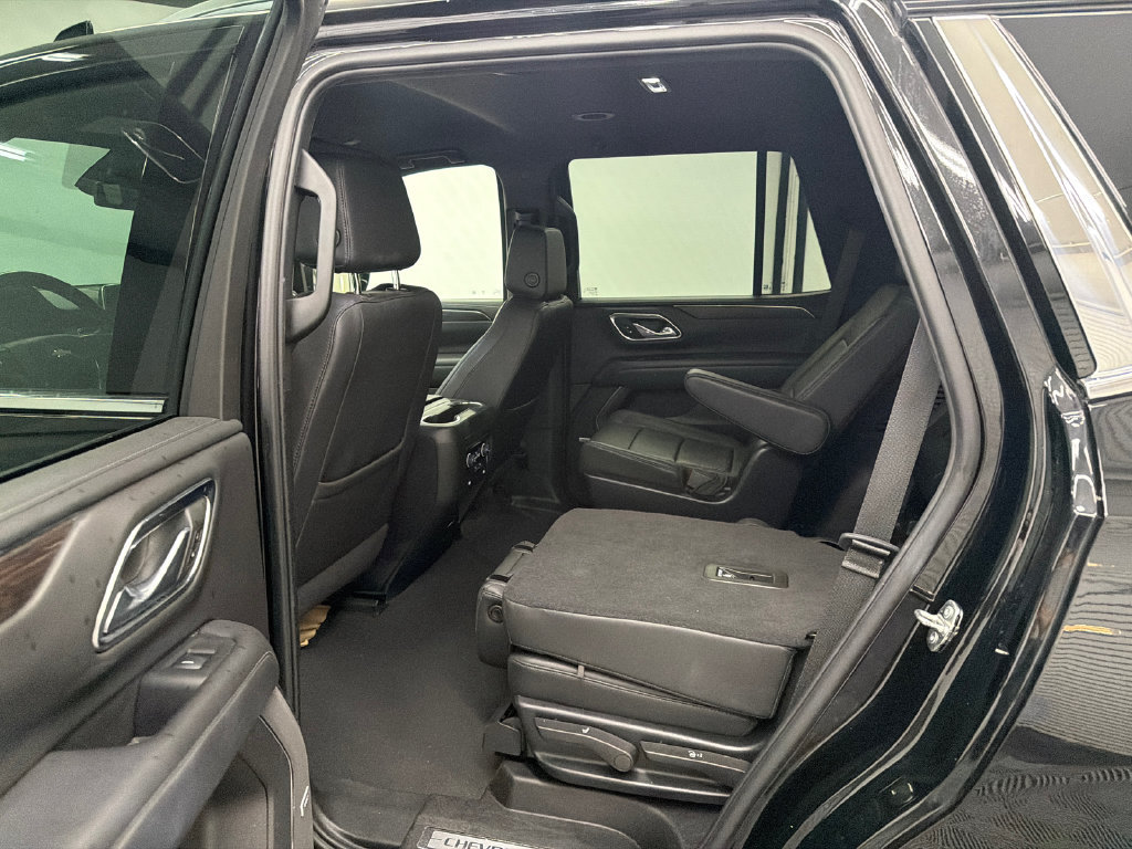 Used 2024 Chevrolet Tahoe LT RWD image 22