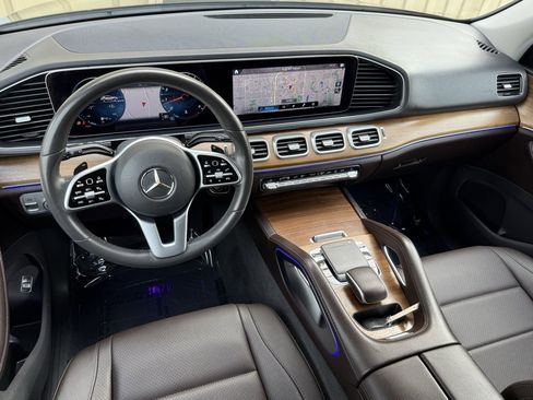 Used 2020 Mercedes-Benz GLE 350 4MATIC w/ AMG Line Exterior image 24