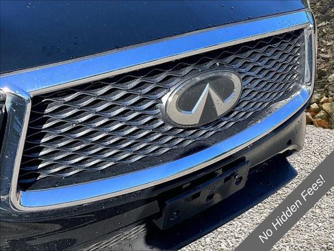 Used 2019 INFINITI QX50 Luxe w/ Navigation Package AWD/4WD image 24