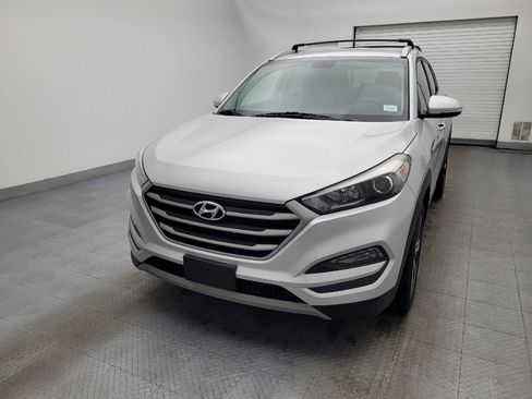 Used 2018 Hyundai Tucson Sport image 15