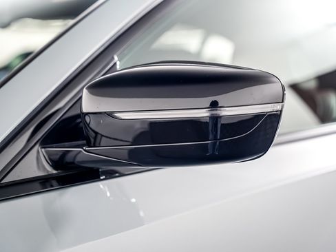 Used 2025 BMW 330i Sedan RWD image 22
