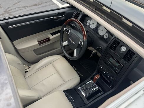 Used 2007 Chrysler 300 Touring L image 20