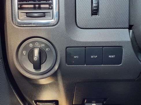 Used 2012 Ford Escape Limited FWD image 18