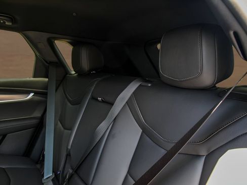 Used 2025 Cadillac XT5 Luxury FWD image 21