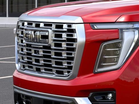 New 2026 GMC Yukon Denali AWD/4WD image 13