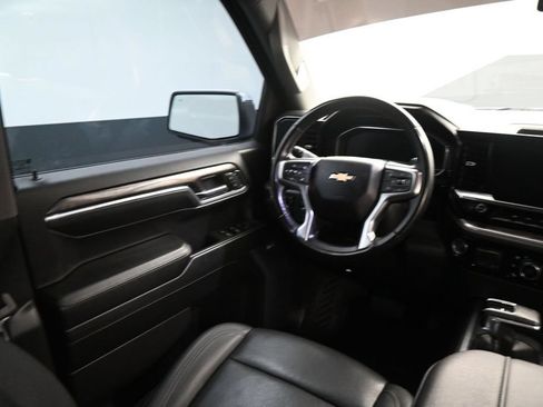 Used 2024 Chevrolet Silverado 1500 LTZ w/ Z71 Off-Road Package AWD/4WD image 13
