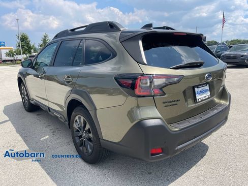 Certified 2024 Subaru Outback Onyx Edition AWD/4WD image 3