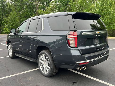 Used 2021 Chevrolet Tahoe High Country AWD/4WD image 3