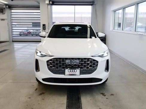 New 2025 Audi Q5 Premium image 2