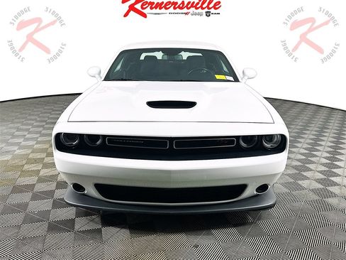 Used 2023 Dodge Challenger R/T image 2