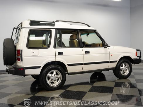 Used 1996 Land Rover Discovery AWD/4WD image 14