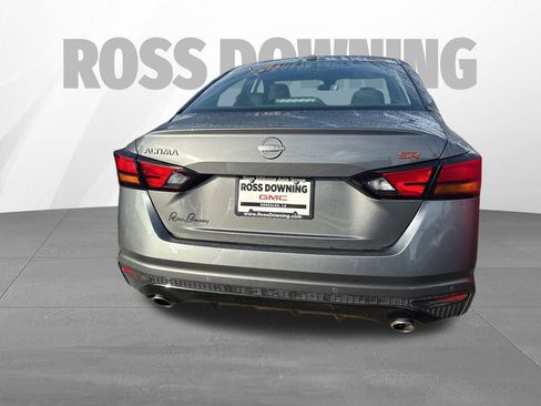 Used 2025 Nissan Altima 2.5 SR image 5