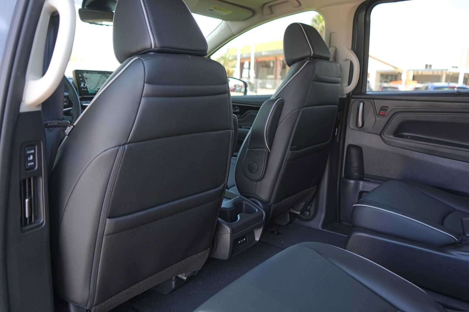 New 2027 Honda Odyssey Elite image 12