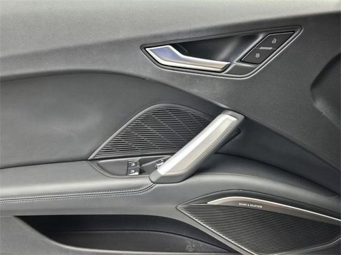 Used 2016 Audi TT 2.0T w/ Technology Package image 30