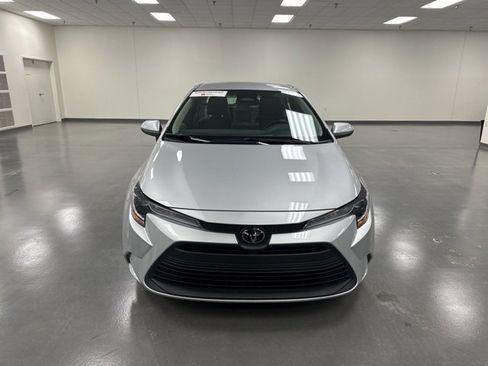 Certified 2024 Toyota Corolla LE image 2