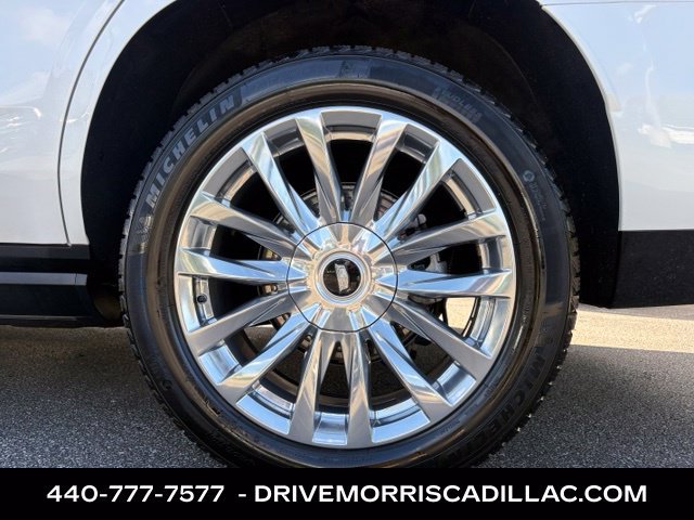 Certified 2023 Cadillac Escalade Premium Luxury w/ Performance Package AWD/4WD image 15