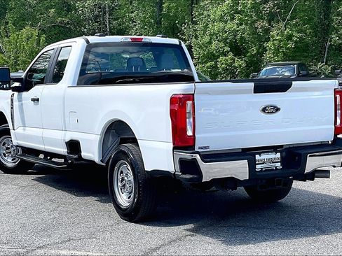 Used 2024 Ford F350 XL w/ XL Chrome Package image 11