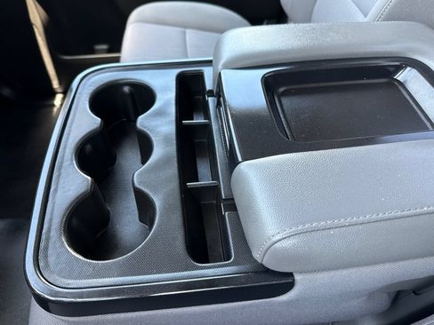 Used 2018 Chevrolet Silverado 1500 W/T w/ WT Convenience Package RWD image 16