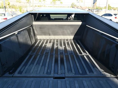 Used 2024 Tesla Cybertruck AWD Crew Cab image 12