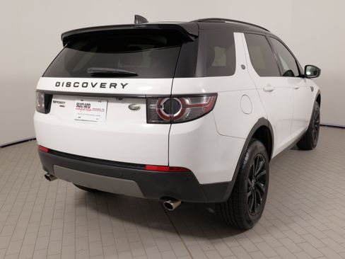 Used 2018 Land Rover Discovery Sport HSE AWD/4WD image 11