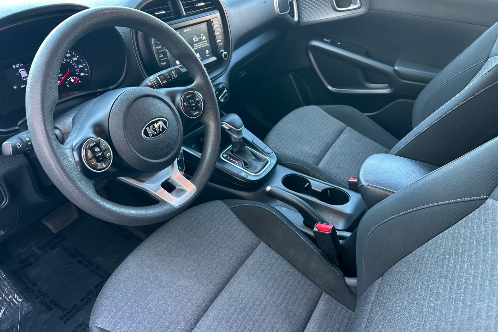 Used 2021 Kia Soul S FWD image 13