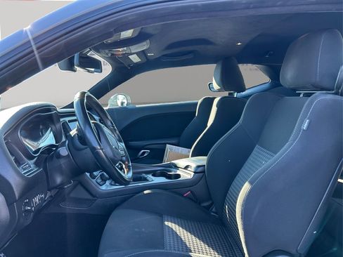 Used 2021 Dodge Challenger R/T w/ Carbon/Suede Interior Package image 10