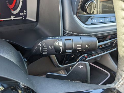 Used 2023 Nissan Rogue Platinum w/ Platinum Premium Package image 35