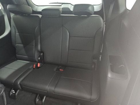 New 2026 Chevrolet Traverse LT w/ Enhanced Driving Package image 4