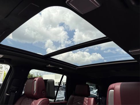 New 2026 Cadillac Escalade Luxury w/ LPO, Radiant Package AWD/4WD image 35