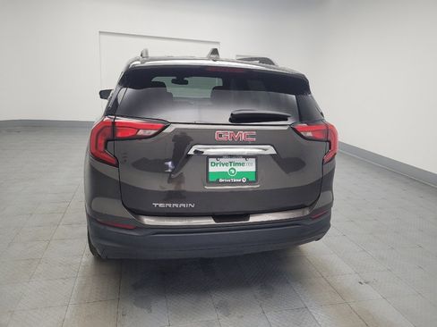 Used 2020 GMC Terrain SLE w/ Driver Convenience Package image 6