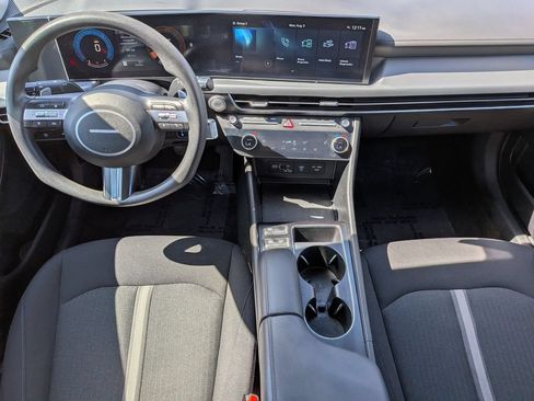 Used 2025 Hyundai Sonata SEL FWD image 24