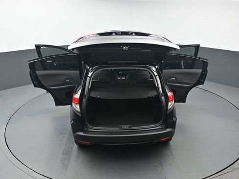 Used 2022 Honda HR-V LX image 40
