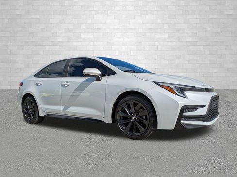 Used 2023 Toyota Corolla SE image 1