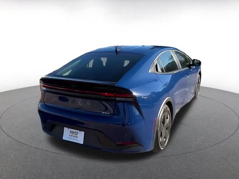 Used 2025 Toyota Prius LE image 11