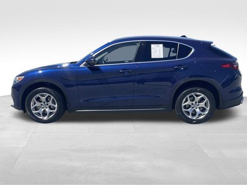 Used 2020 Alfa Romeo Stelvio AWD w/ Cold Weather Package image 7