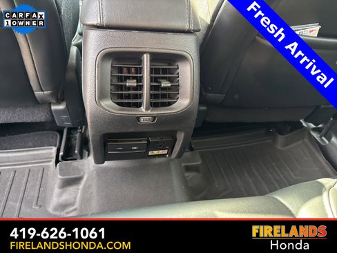 Used 2020 Jeep Cherokee Limited image 29