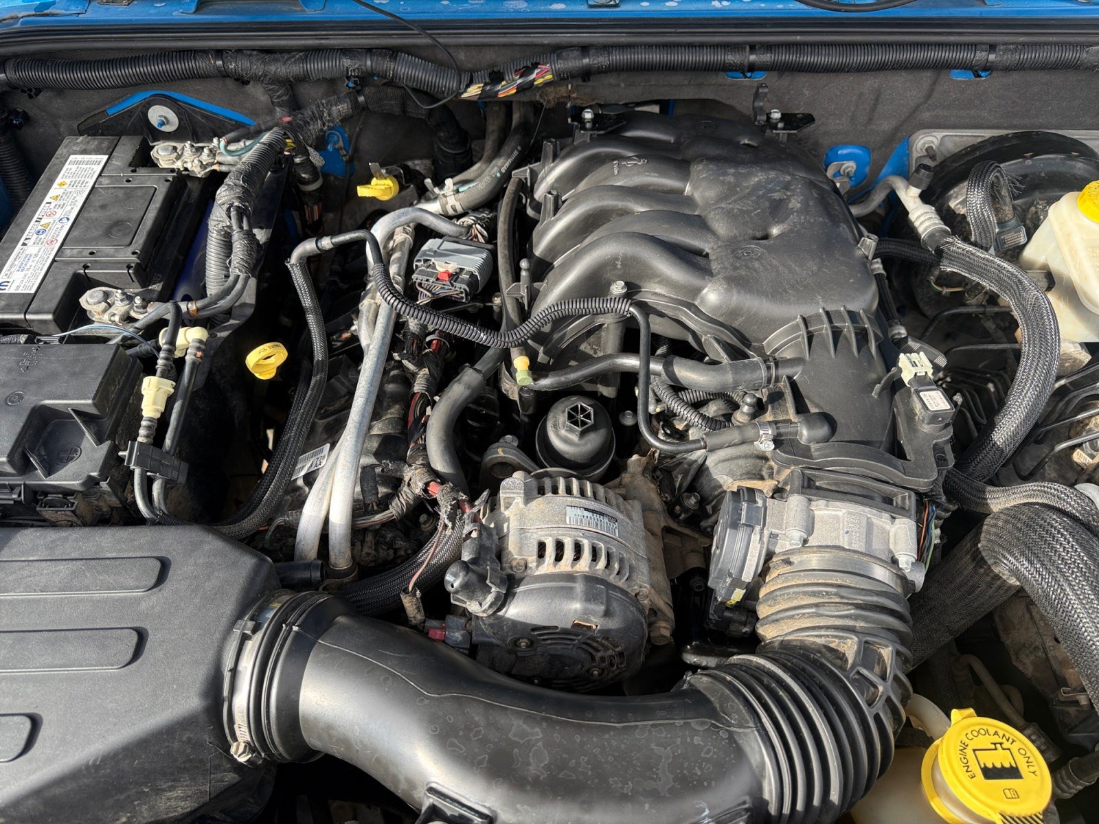 Used 2012 Jeep Wrangler Unlimited Sport AWD/4WD image 20