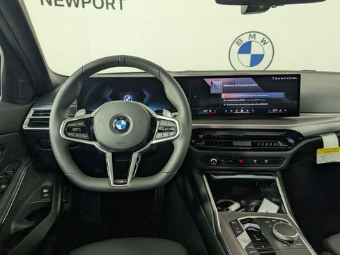 New 2026 BMW 330i xDrive Sedan w/ M Sport Package AWD/4WD image 18