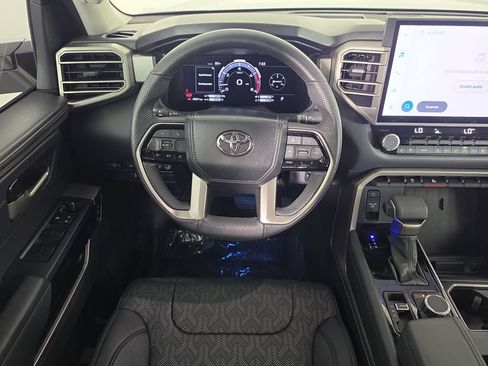 Used 2024 Toyota Tundra Limited AWD/4WD image 26