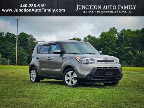 Used 2016 Kia Soul FWD image 1