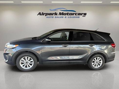 Used 2020 Kia Sorento FWD V6 image 2