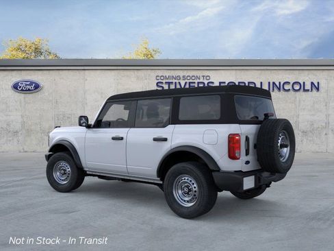 New 2025 Ford Bronco 4-Door image 5