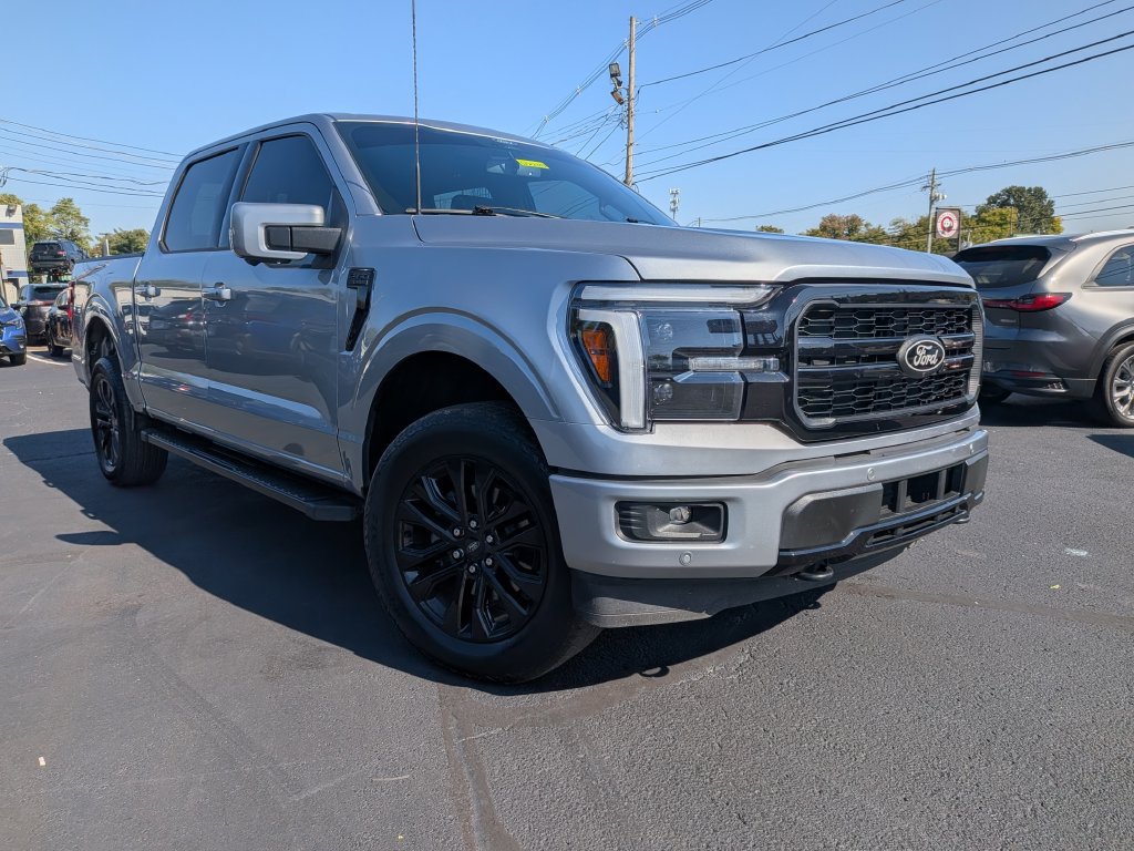 Used 2025 Ford F150 Lariat w/ Equipment Group 501A Mid AWD/4WD image 1