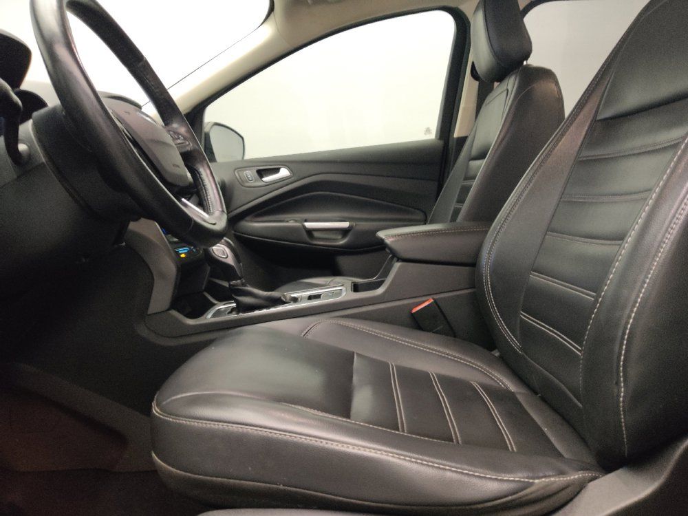 Used 2019 Ford Escape SEL FWD image 17